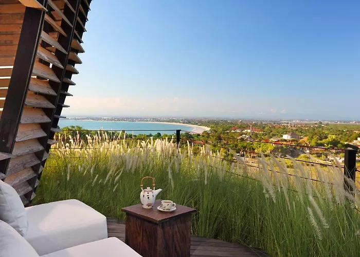 Dacolina House Managed By Humus Hospitality 4* Jimbaran